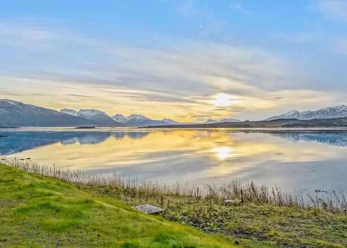 Hus Med Egen Strandlinje * Tromsø