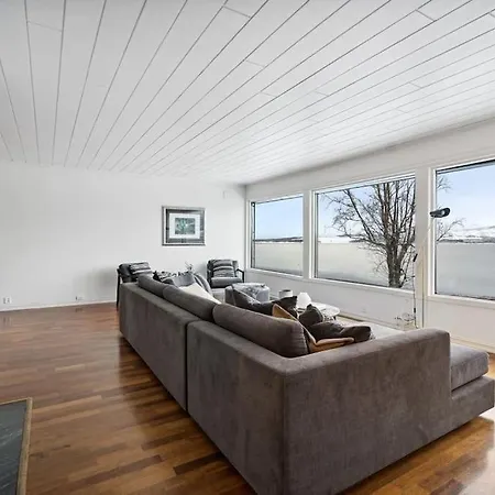 아파트 Hus Med Egen Strandlinje *